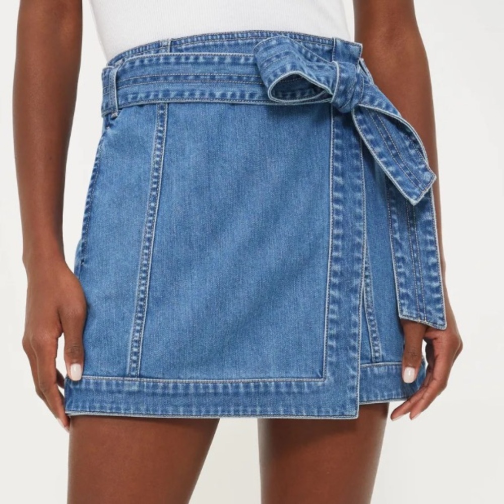 Veronica Beard Bright Lakeshore Agee Skort